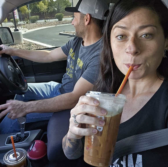 Meet your Posher, Elle - Picture 3 of 14